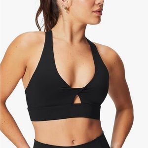 Fabletics crossed back sports bra
